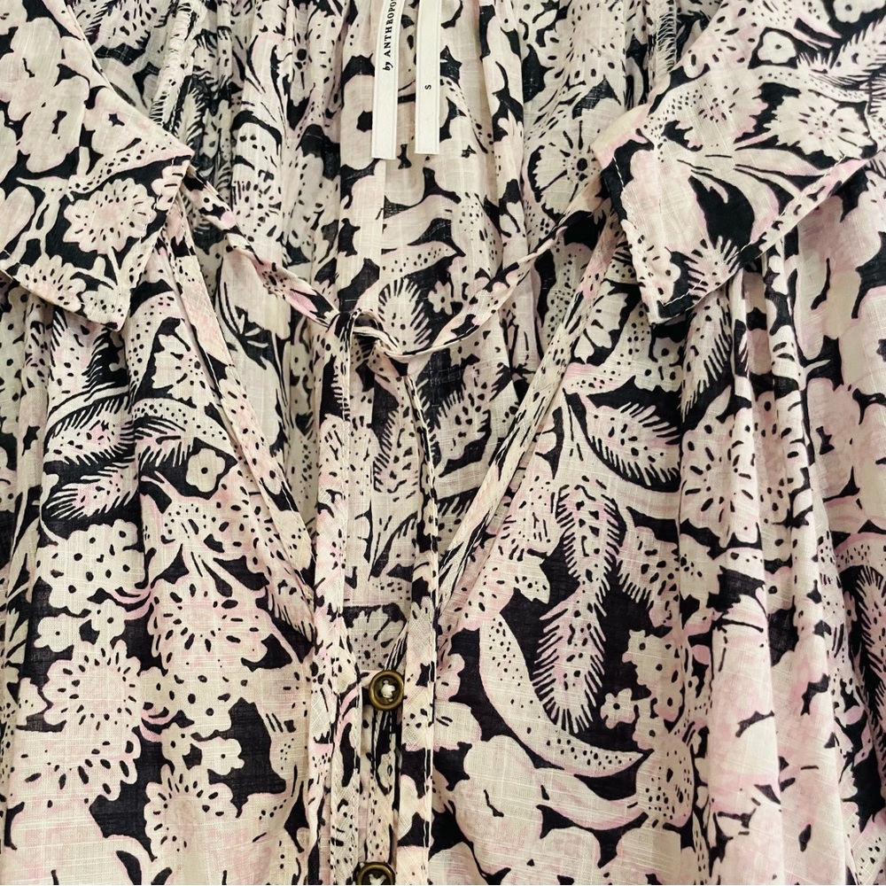 Anthropologie Pink Floral Ruffle Button DownV-NeckSizeMedium/NWOT - Picture 2 of 13